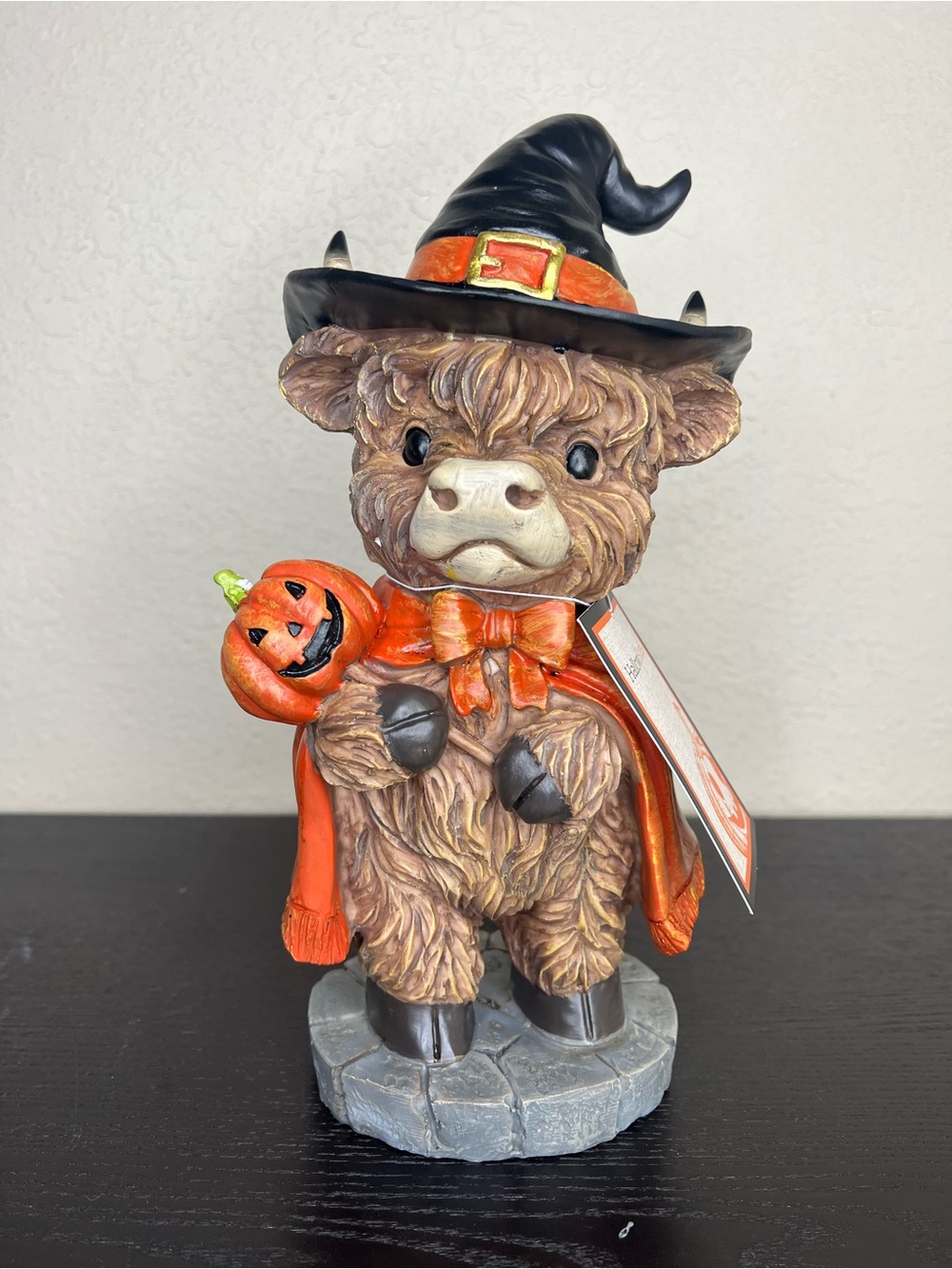 NEW HallowHome Halloween Highland Cow Witch Decor